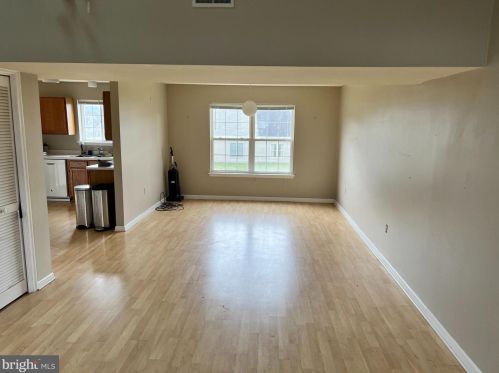 1557 Macintosh Way, Hummelstown PA  17036-8730 exterior