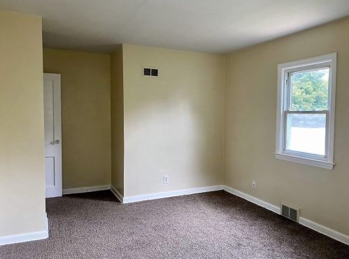 5764 40th St, Milwaukee WI  53221-3910 exterior