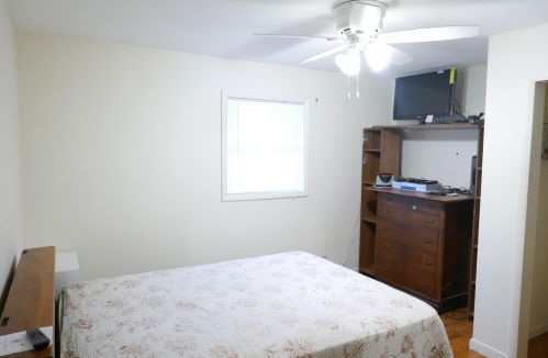 5703 Sprinkle Rd, Kalamazoo MI 49002-7484 exterior