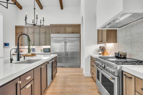 3840 Greenview Dr, Folsom CA  95762-5218 exterior