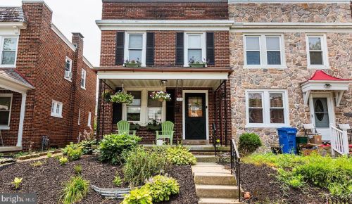 744 Madison St, Lancaster, PA 17602-2422