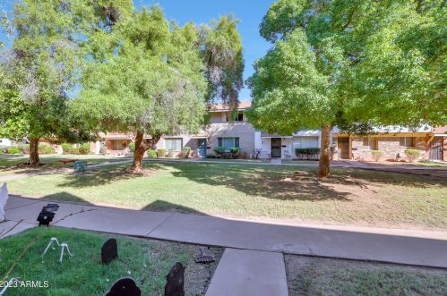 1606 Campbell Ave, Phoenix AZ  85015-3825 exterior