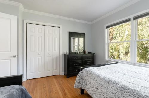 2519 Clairmont Rd, Atlanta GA 30329-2713 exterior