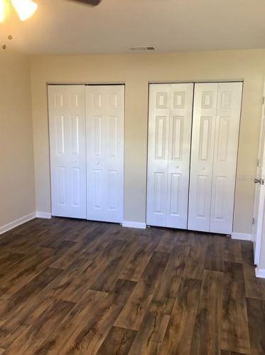 5171 Tennis Ct Cir, Tampa FL 33617-4720 exterior