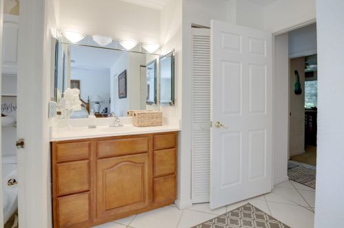 2414 30 Rd, Boca Raton FL 33431-6370 exterior