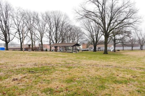 9459 Stansberry Ave, Saint Louis MO 63134-3951 exterior