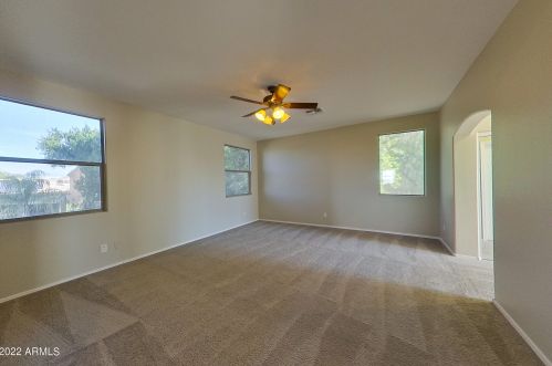 2602 Cavalry Dr, Phoenix AZ 85086-6616 exterior