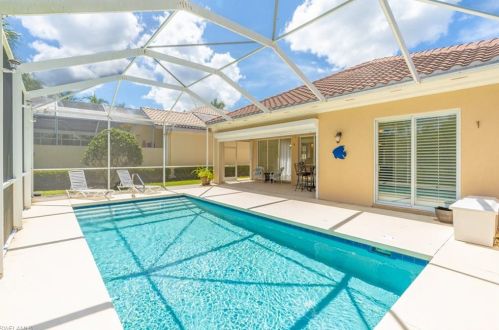 7529 Garibaldi Ct, Naples FL 34114-2642 exterior