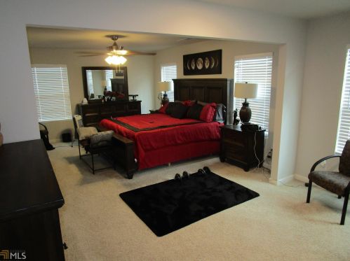 3736 Pebble St, Lithonia GA exterior