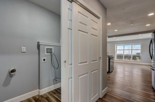 3379 57, Milwaukee WI 53218-4217 exterior