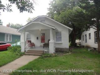 1234 Wayne Ave, Topeka KS  66604-3945 exterior