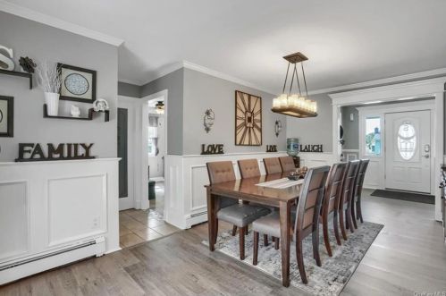 21 Scott Dr, Middletown NY 10941-1127 exterior