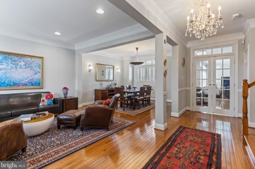 1392 Ingleside Ave, Mc Lean VA  22101-3728 exterior