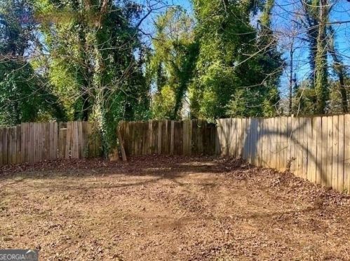 1227 Epworth St, Atlanta, GA 30310-3933