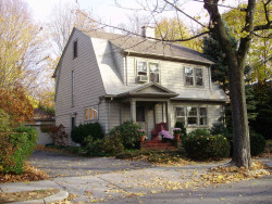 108 Morton St, Newton, MA 02459-1012