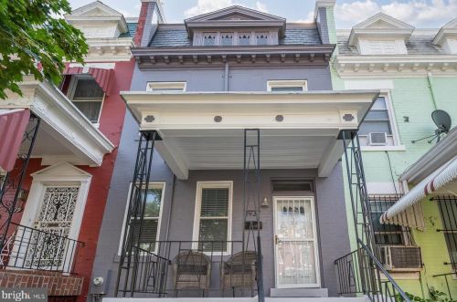 1937 Summit Pl, Washington, DC 20002-1353