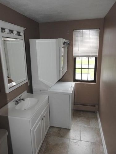 48 Westville Rd, Plaistow NH 03865-2950 exterior