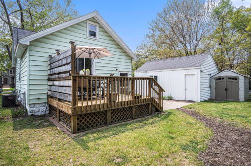 2036 Philo Ave, Meskegon MI  49441-1465 exterior