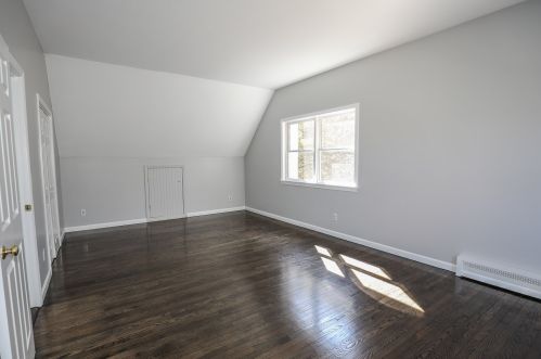 87 Blacksnake Rd, Seabrook NH 03874-4310 exterior