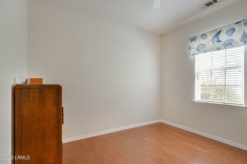 19 Beaufort Riv Rd, Bluffton SC 29909-6220 exterior