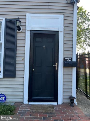 730 11 St, Washington DC 20002-3738 exterior