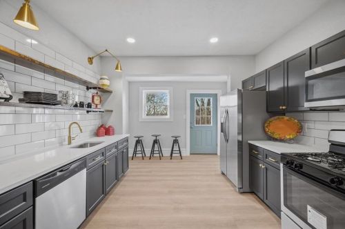 436 Oneida St, Pittsburgh PA  15211-1220 exterior