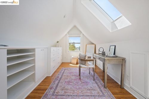 2906 Hillegass Ave, Berkeley CA 94705-2212 exterior