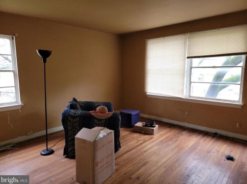 408 Chaplin St, Washington DC 20019-4262 exterior