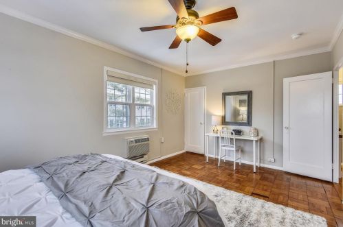 3555 Martha Custis Dr, Alexandria VA 22302-2003 exterior