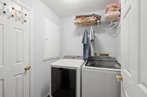 3715 Cv Rd, Lithonia GA 30039 exterior