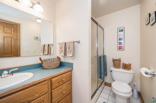 3070 Lady Nicole Ln, Duluth, MN 55803-5202