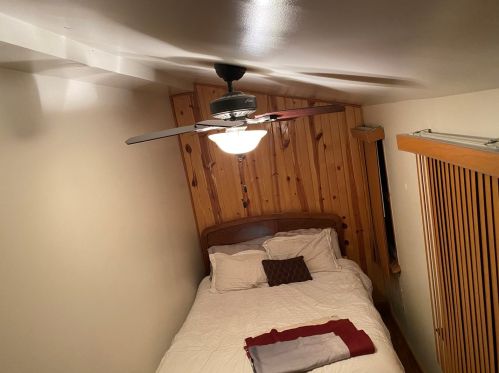 2027 19 Ave, Broadview IL 60153-1462 exterior