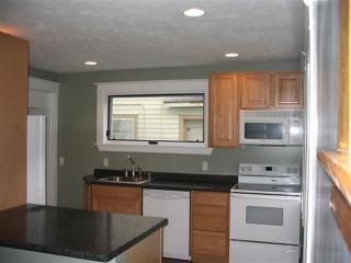 720 Forest St, Kalamazoo MI  49008-1312 exterior