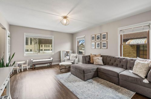 8624 Becher St, Milwaukee WI  53227-1726 exterior