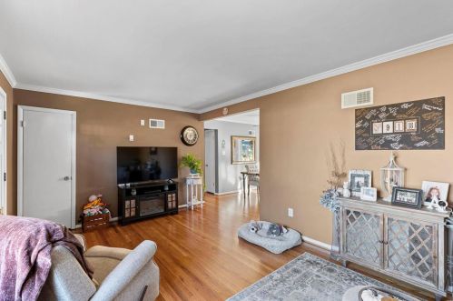 9524 Dorisann Ct, Saint Louis MO 63123-6304 exterior