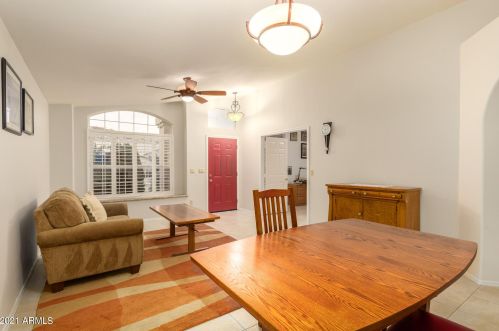 1620 Acoma Dr, Phoenix AZ 85032-5226 exterior