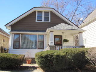 3125 38th St, Milwaukee, WI 53215-4008