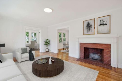 155 Pleasant Ave, Portland ME 04106-6225 exterior