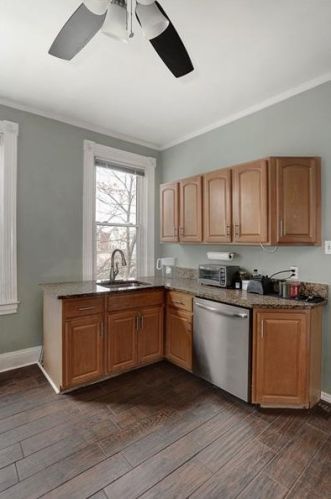 5972 Alder St, Pittsburgh PA 15232-1902 exterior