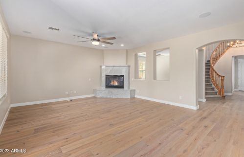 21713 38th Way, Phoenix AZ  85050-4923 exterior