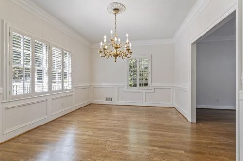 3211 Cir Oaks Dr, Atlanta GA 30339-4316 exterior