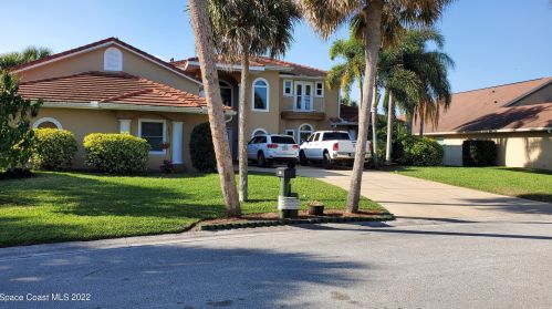 505 River Moorings Dr, Merritt Island, FL 32953-7846