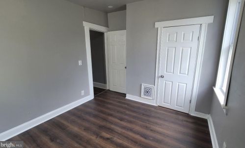 14 Adella Ave, Trenton NJ  08609-2002 exterior