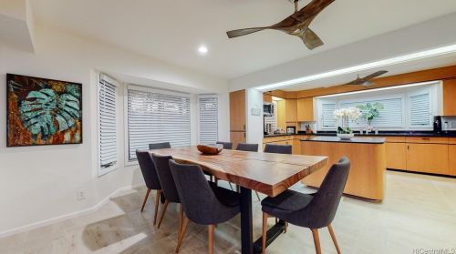 5005 Kalanianaole Hwy, Honolulu HI  96821-1505 exterior