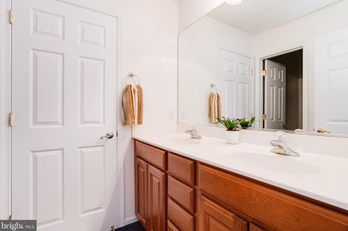 120 Fallston Mdw Ct, Fallston MD 21047-2543 exterior