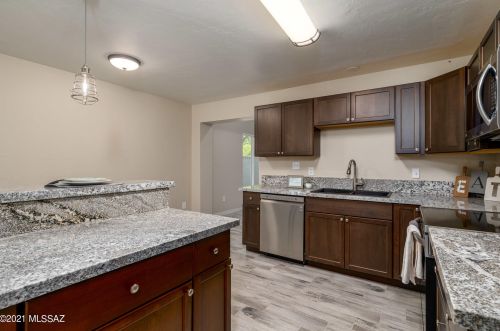 1603 Linden St, Tucson AZ  85719-3701 exterior