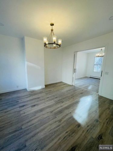 511 St, Union City NJ 07087-2615 exterior