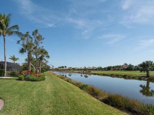 7746 Mulberry Ln, Naples FL 34114-9443 exterior