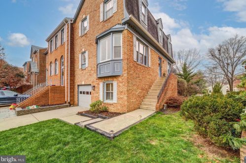 5984 Wescott Hills Way, Alexandria VA  22315-4746 exterior