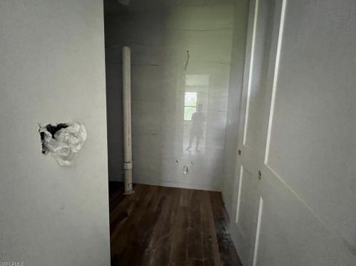 2343 Oil Wl Rd, Naples FL 34120-1469 exterior